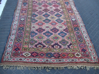 ANTIQUE KURDISH RUG wool on wool .The rug have really amazing background color and unique patterns.
The rug has been fixed in some places(as you can see on the pictures)Very uniqe design!Size:210x132-cm /  ...