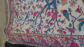 Textile India or Persian ? Size:266x213-cm 
                          