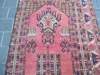 fragment beshir prayer rug size:160x82-cm/ 62.9x32.2-inches
                           