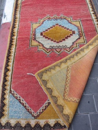 moroccan rug size:196x112-cm  ask                            