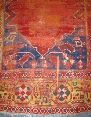 Rare Bergama or Dazkiri - Anatolia.
Late 18th century.
Size: 248x215 cm

                       