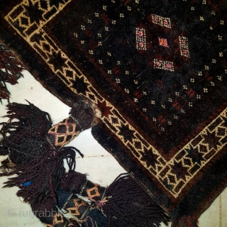 Small rare Baluch two side part silk bag.

POR                         