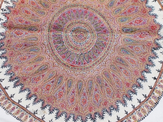 Extremely fine quality Kerman, Pateh 

Size:220x160cm 

Price:$1600


                          