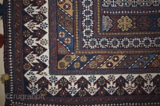 Antique Sumak Afshar kilim
Fine quality
Vegetable dye's

Circa 1900

Size: 273x 157 cm


sold

                       