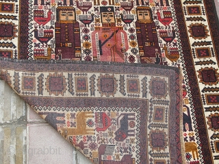 Small nice antique Baluch rug

Circa 1920

Size: 170x118cm

P.O.R                          
