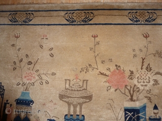 Beautiful antique Ningxia carpet, 169 x 235 cm, in good condition                      