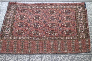 Turkmen 105 x 92 cm, nice drawings, great condition                        