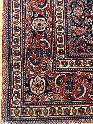 TABRIZ
material WOL 
SIZE 196*142
AGE 19 TH                           