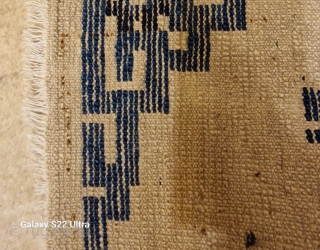 chiniz
siz:174*89
material:wool
age: in 1880
Please send me directly mail info@davoud.com
                         