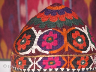 This is a turkmen hat from northern Afghanistan all hand stitched silk on cotton
very good condition                 