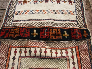 Nice old shahsavan bag wool and cotton on wool warp nice good old piece if you put it together it can make a good pillow or i can put it together for  ...