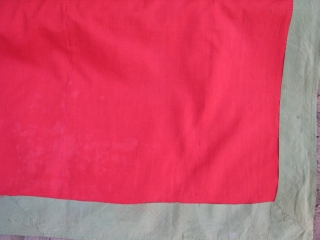 This is a very old ikat with a nice red cotton and green silk border backing superb colors front and back            