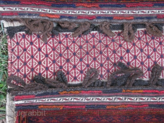 Here is a very fine woven mushwanee beluch saddlebag 20th century , good condition                   