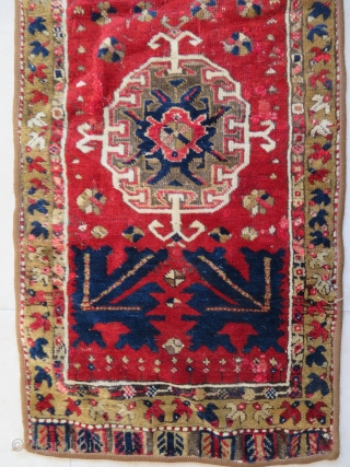 Antique anatolian yastik

96 x 50 cm                           