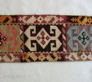 This Uzbek Lakai Cross-Stitched Silk Embroidered Headband
 measures 3-1/2" by 23"
                      