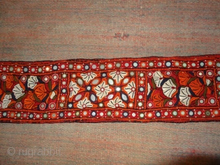 pakko work groom scarve (sash).silk embroidery on silk based fabric. very rare piece. some damage. locally called as bokano or bokani
from sindh ragion          