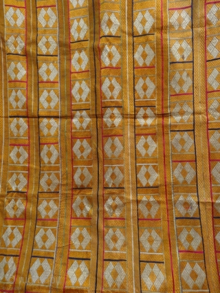Phulkari From West(Pakistan)Punjab.India.known As Shisha(Mirror)Design Bagh ,very Rare influence of Different Design Shisha. wedding shawls from punjab. work similiar to swat wedding shawls          