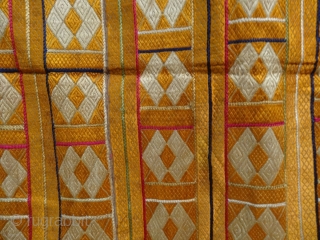 Phulkari From West(Pakistan)Punjab.India.known As Shisha(Mirror)Design Bagh ,very Rare influence of Different Design Shisha. wedding shawls from punjab. work similiar to swat wedding shawls          