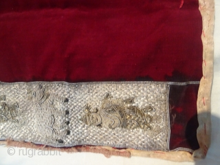 real jari silver / gold work . pichwai subject embroidered  with metallic thread 

rare pieces                 