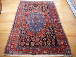 
				
					
				
				
				
				Origin: 
				Iran
				
			
				
				Provenience: 
				Bidjar Garrus
			
			
				Size:
				214 x 130 cm
			
			
				Pile:
				Wool
			
			
				Foundation:
				Cotton
			
			
				Production:
				Handknotted
			
			
				Condition:
				Very good for age
			
			
				Age:
				II. Quater 20th century
			
				
				Repairs:
				no repairs
			
				
				Questions:
				We will be glad to answer any ouf your questions
			
			          