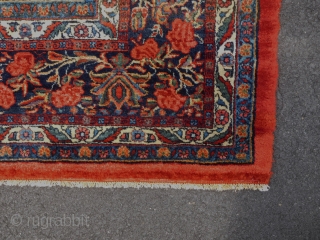 7 x 10
wonderful Bijar in lovely condition 
lovely colors 
circa 1930s                      