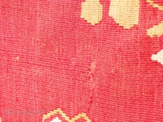 Large Eastern European Kilim, Bessarabian? - good condition, minor stains and removable spots of dirt, needs a clean - see photos. Wool on wool. Colours - magenta, ivory, olive green.

Provenance: Rushbrooke Hall,  ...
