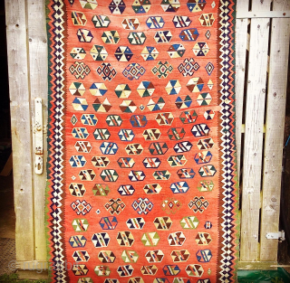 Nice old South West Persian Qashqai Ghileem (Kilim). Lovely palette of vegetal colours indicative of a date around 1900. Size: 310cm x 150cm. Minor wear in places, no restoration or repair. Sides  ...