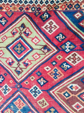 Old, worn South West Persian Qashqai ‘Ghileem’ Kilim a/f flat-woven carpet in usable state with great palette and very finely woven. Pure Wool. Minor damages and repairs in places. Size: 8ft 2in  ...