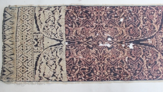 Indonesia balinese textile geringsing wayang kebo. Bali island. 19th century. Size: 215cm x 50cm. conditions: there is some holes (please see on the picture). free from any repair.     