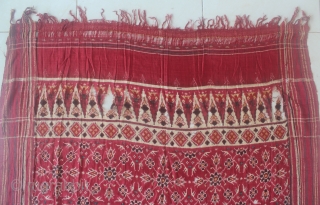 India 18th-19th century patola sari textile. Size: 460cm x 105cm. condition : look at the picture, free from any repair. found from sumatera Indonesia.         