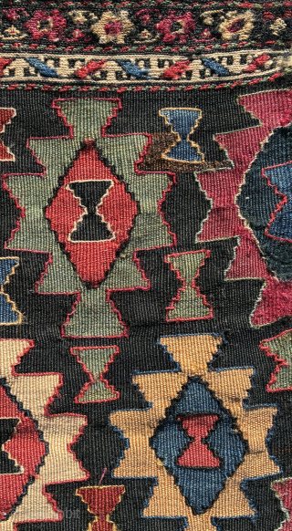 Sumak panel -54 cm x 44 cm.
classic dyes
very good condition
Tribalwool@gmail.com