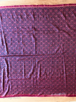 Antique Cambodian Silk Ikat Samphot. Lovely piece with star design dating to the 1st quarter of the 20th century. Lovely colours and condition. See images. 200x83 c.      