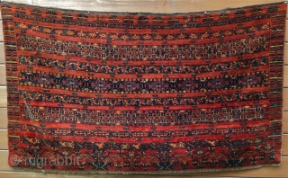 19th c. large, full pile Turkmen Ersari chuval in mint condition. All vegetal colors including green, yellow and apricot.
Size: 36" x 63"           