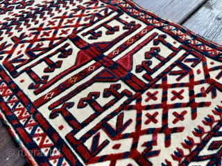Very attractive Turkmen Tekke Tent band fragment ca.1850 in very good state of preservation. It comes from important German collection of Turkmen rugs. The weave is clean with no holes or repairs.
The  ...