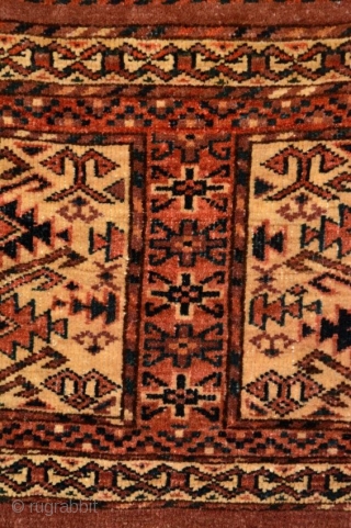 turkmen torba. 1880 ca. 
very good condition, complete.
for other images please ask also for the back                 