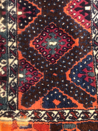 East Anatolian with old repair. 

late XIX century

Rich colours and shiny wool

cm 190x117 cm                   