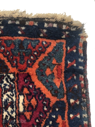 East Anatolian with old repair. 

late XIX century

Rich colours and shiny wool

cm 190x117 cm                   