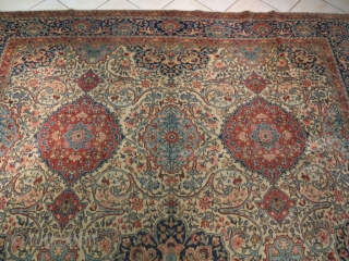 Tabriz, cm 375x280. low pile but lovely decorative piece.                        