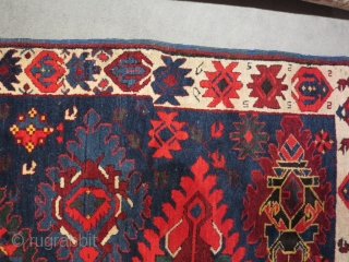 Stunning Caucasian Kuba. Full pile just slghtly corrosion on Black/brown. Some synthetic colors. Really in perfect condition. Size cm 160x120. 1890-1920 ca.           
