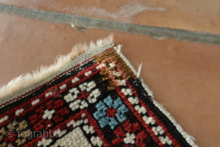 Antique Shirvan , pale yellow ground, early XX Century
cm 208x125
Other HQ pics, plase ask edoardo_marino@hotmail.it