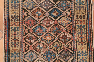 Antique Akstafa niche or prayer rug, End XIX century
corrosion and oxidation on dark brown/black field.
cm 183x109 ca
HQ images and details please ask edoardo_marino@hotmail.it