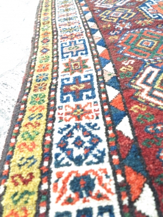 Kurdish cm 310x154- wool on wool, clean and in very good condition, full pile. Rustic but really nice.
Near to gift, very interesting price          