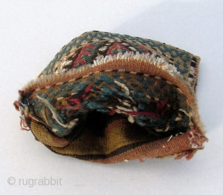 Tobre, Shasavan .Wool on wool and cotton.  Old. Fine wefts. Small. 25 x 17 cm.                 