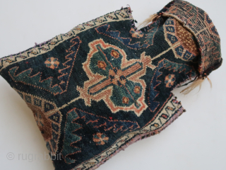 Bag / fragmented  ca : 28 cm x 38 cm .   crafted    from a  guardborder    Afshar ?      