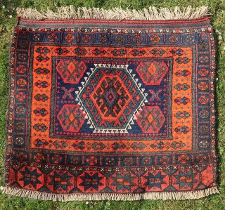 Persian Kurdish, wool on wool, cleaned, thick piled. Ca; 100 cm x 115 cm. Old. 
( price including transport.) 
Listening; "
Higher Ground (Remastered)"          