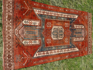 Caucasian ca ;  120 cm . x 230 cm . fragment, borders ( main, inner, guard.)  missing left and right.           