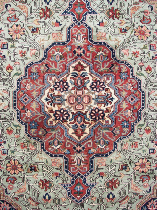  Ghoum  Qum,  ca, 220 cm x 140 cm .( including fringes.) 895,oo euro ex transport costs. ( Wool, cotton. washed.) Listening : 
Antonio Vivaldi - "Summer" from Four seasons.  ...