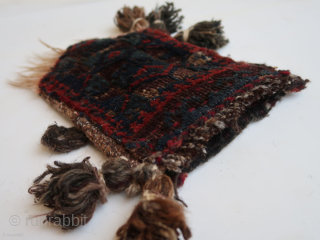 Fragmented small Baluch ? Bag. Pouch. Ca : 23 cm x 17 cm . Fragments.