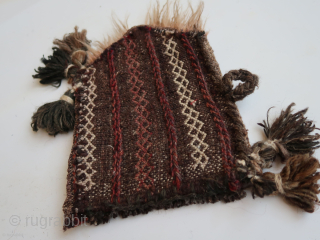 Fragmented small Baluch ? Bag. Pouch. Ca : 23 cm x 17 cm . Fragments.