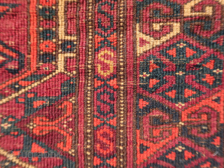   Torba, Saryk, Salor , ca. 80 cm x 130 cm.  wool on wool .  old/ antique. in good overall condition.         